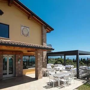 Couette-café H2o, Moniga del Garda