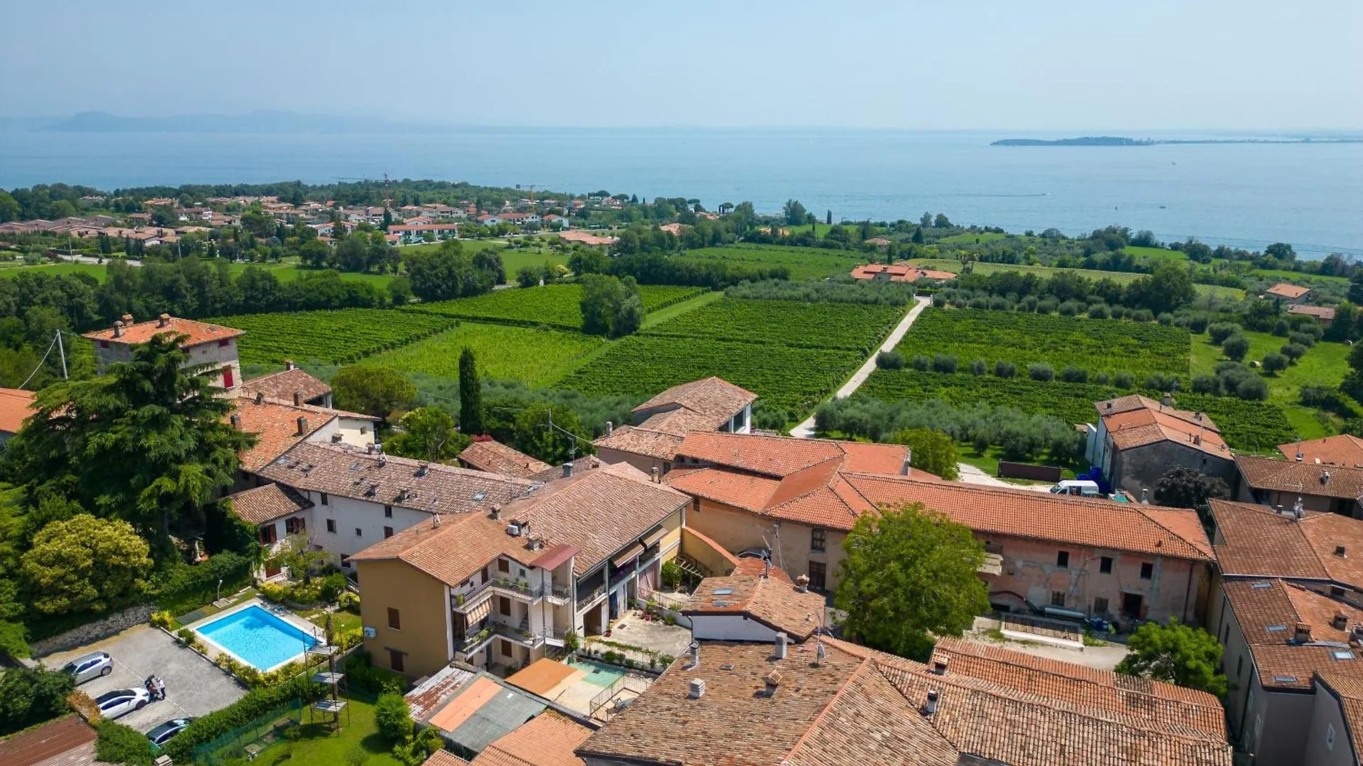 La Casa Di Monica Con Piscina E Terrazza Apartment Moniga del Garda 0*,  Italy