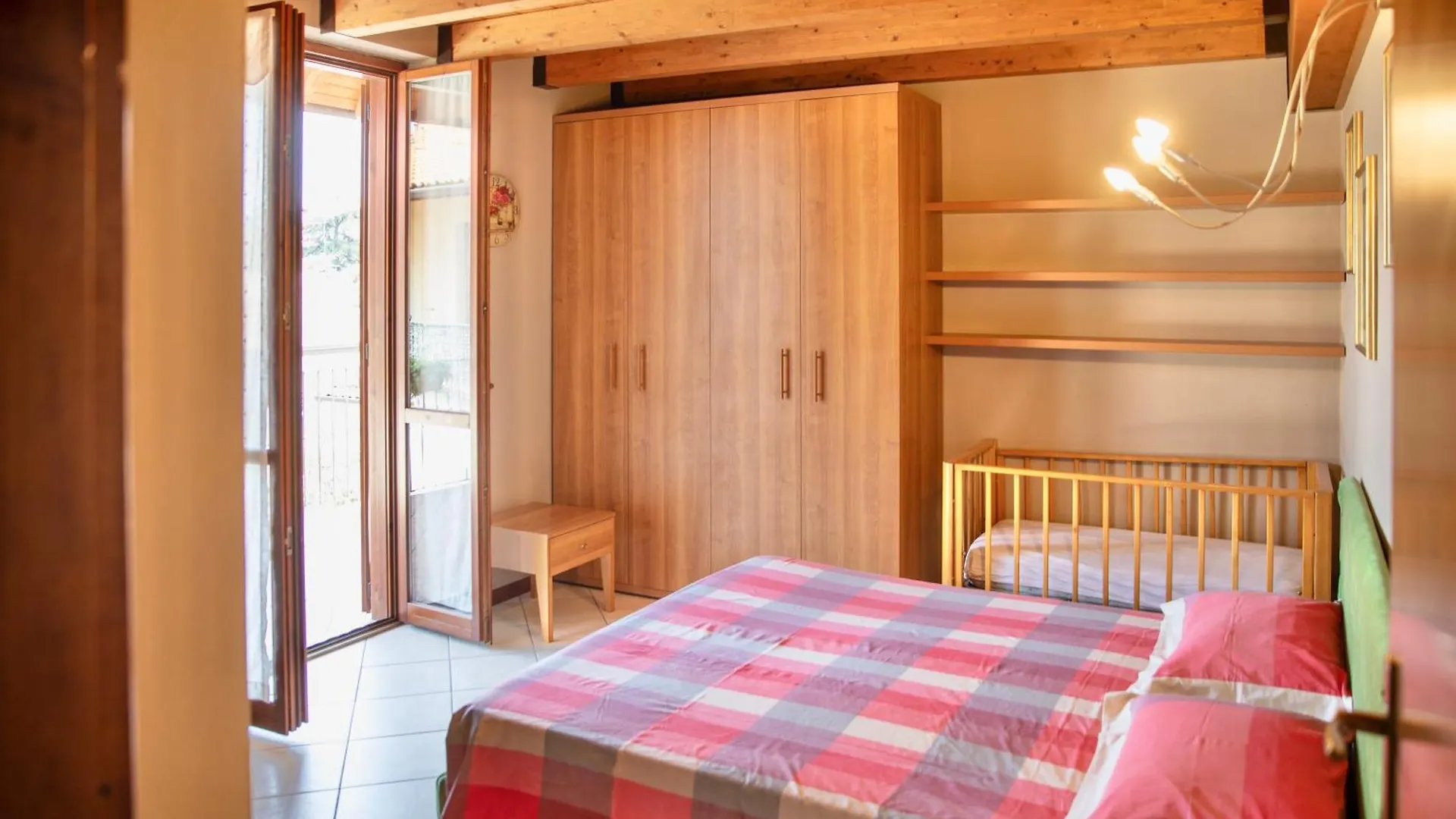 Ferienwohnung La Casa Di Monica Con Piscina E Terrazza Moniga del Garda